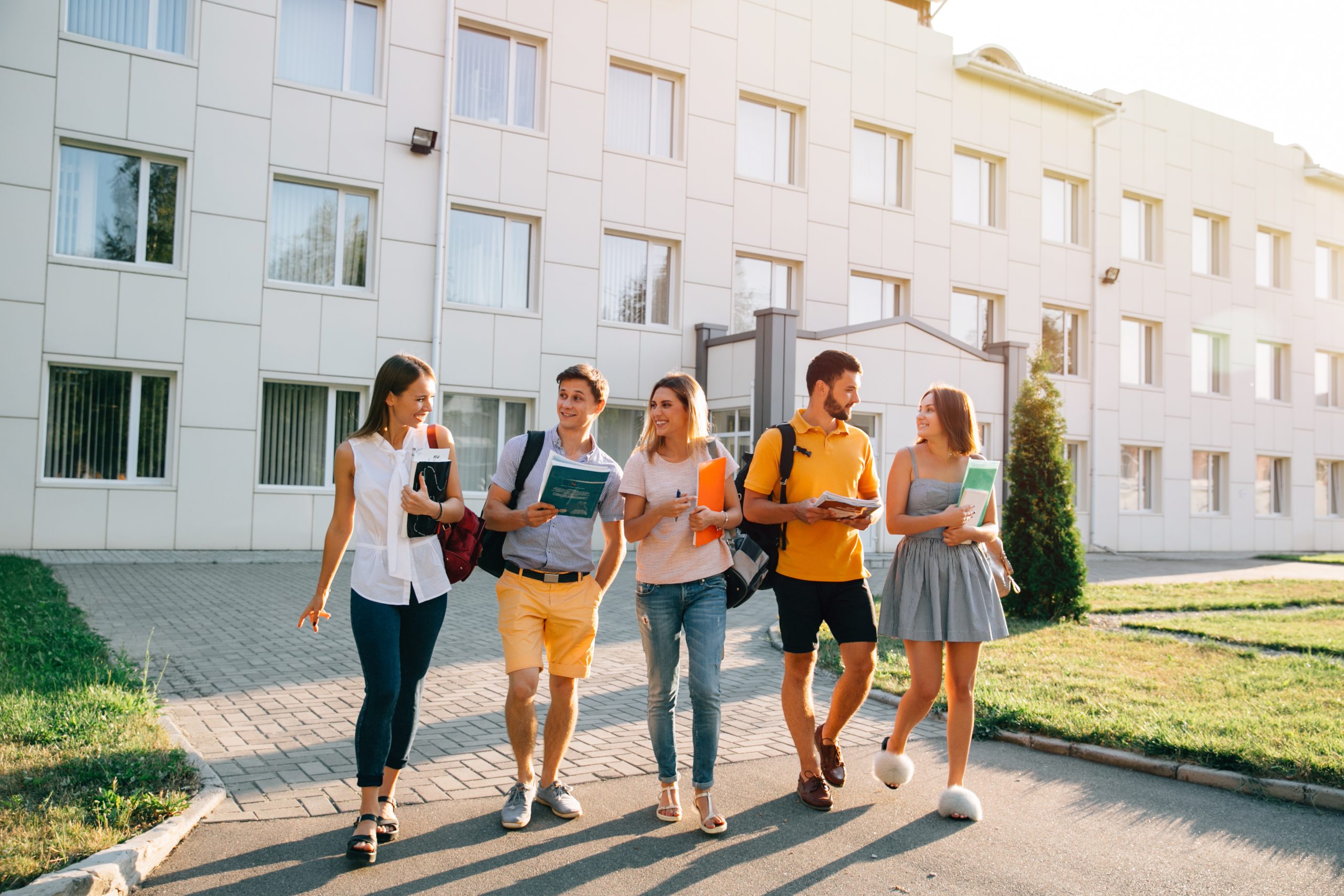 Read more about the article Conheça os 8 principais passos de como entrar em uma universidade americana