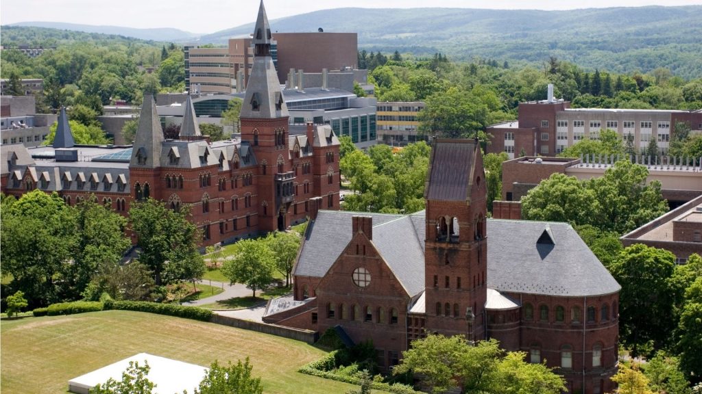 Ivy League  - Universidade Cornell