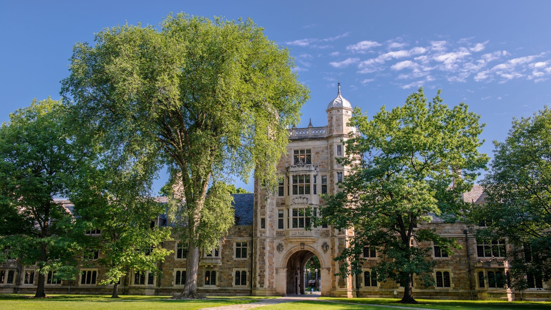 University Michigan – Uma das mais aclamadas e prestigiadas universidades dos EUA!