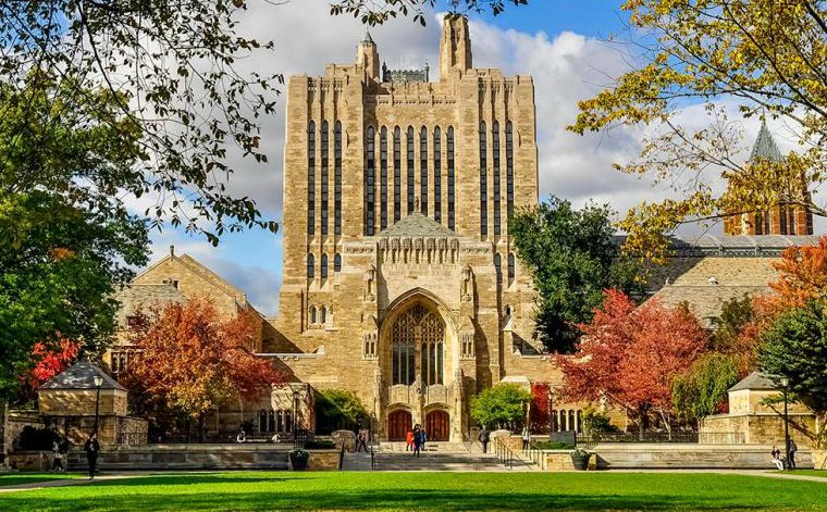 Universidade de Yale